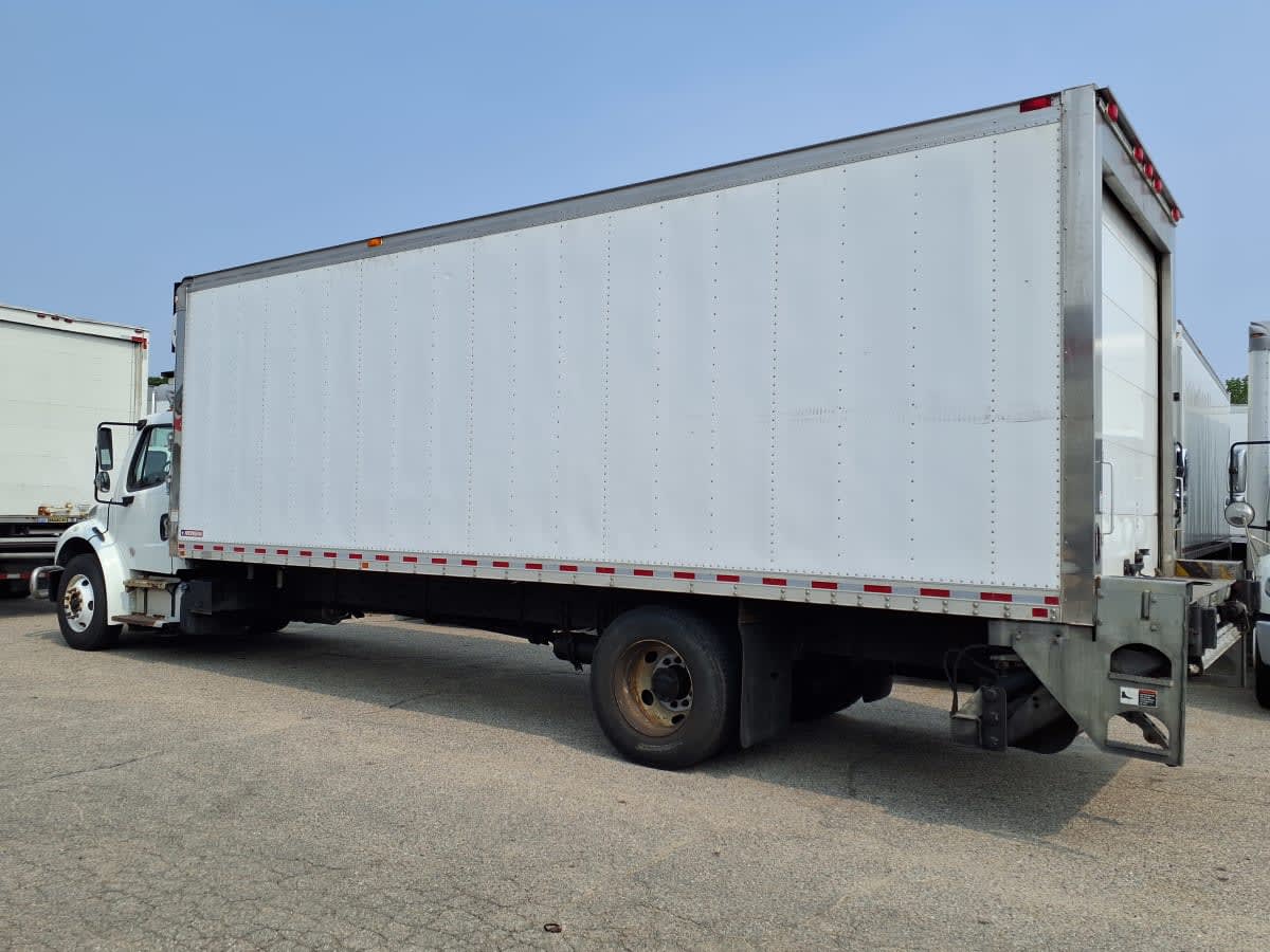 2019 Freightliner M2 106 in Warwick, RI — photo 6