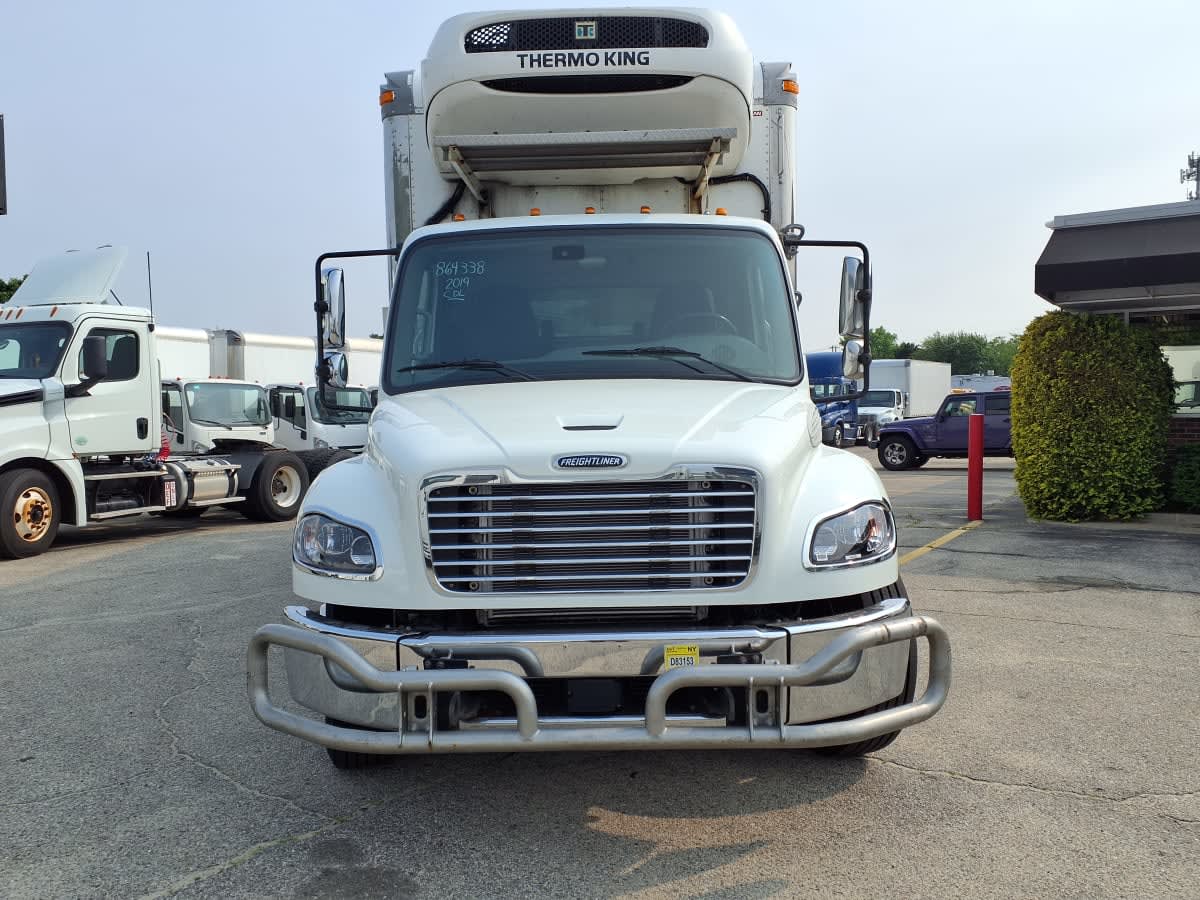 2019 Freightliner M2 106 in Warwick, RI — photo 2