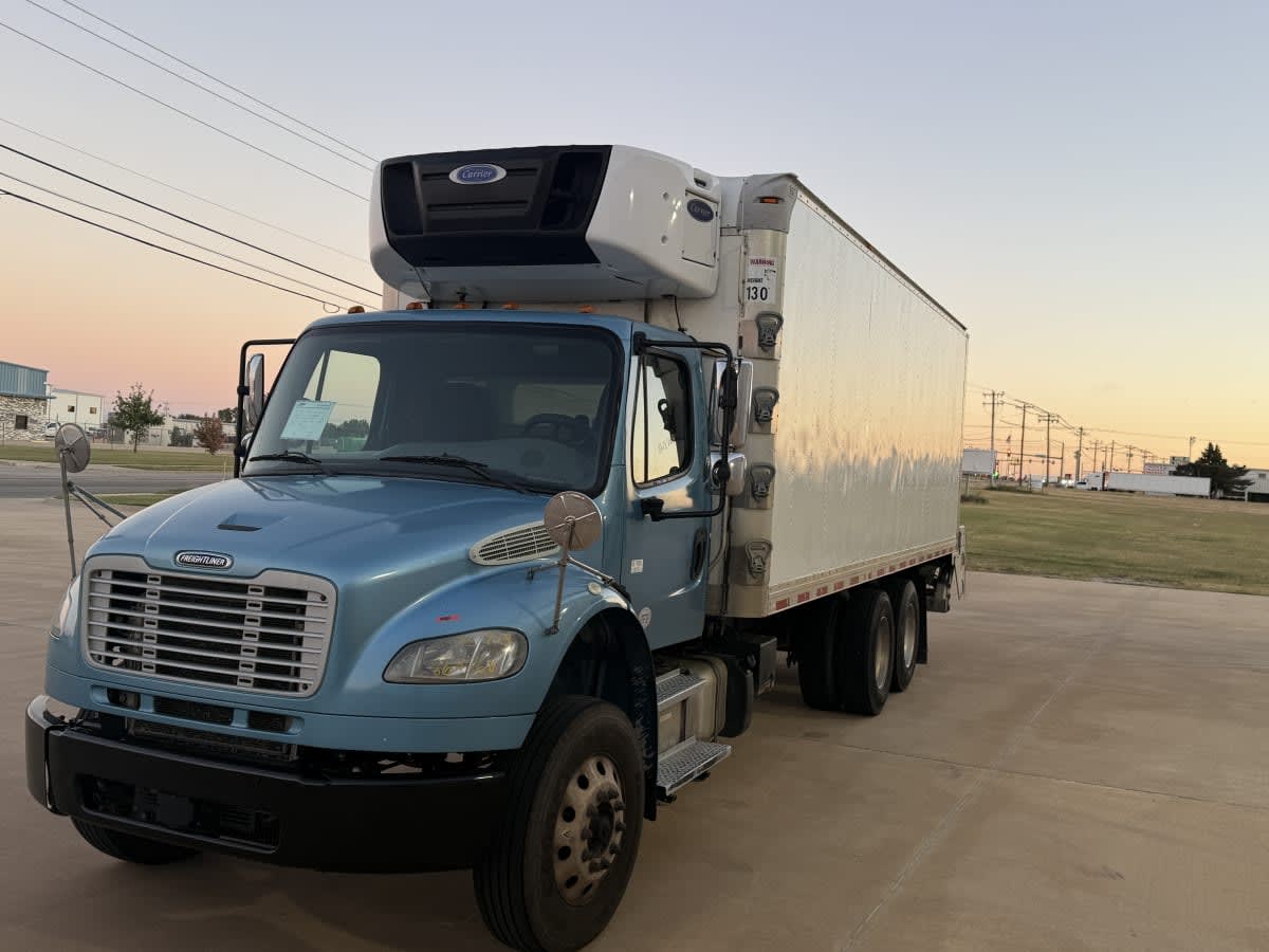 2019 Freightliner M2 106