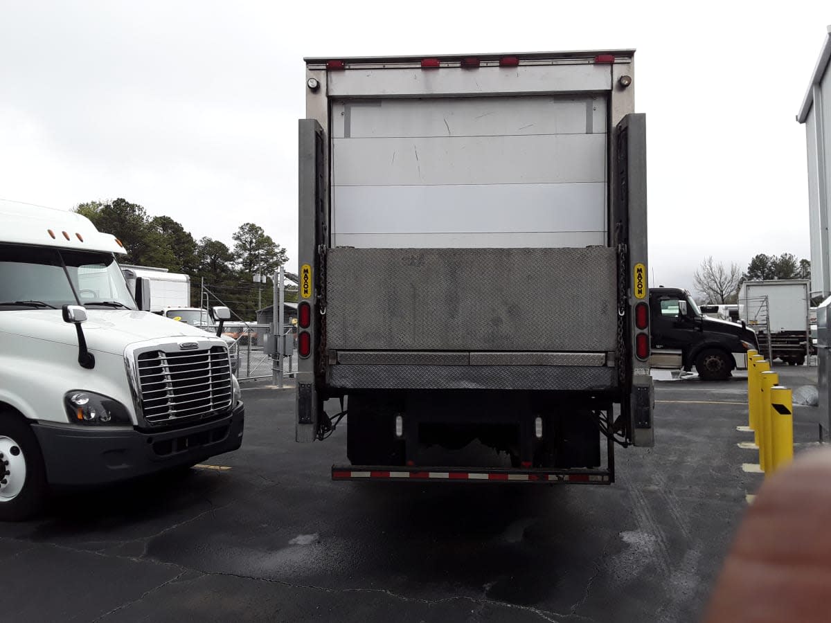 2019 Freightliner M2 106 in Doraville, GA — photo 5