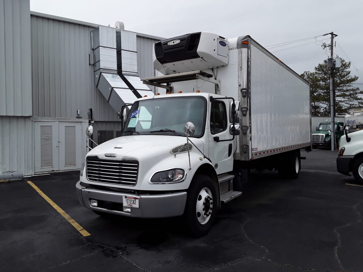 2019 Freightliner M2 106 in Doraville, GA — photo 3
