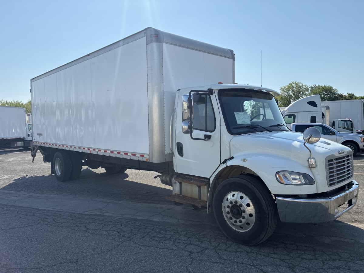 2019 Freightliner M2 106 in Syracuse, NY — photo 3