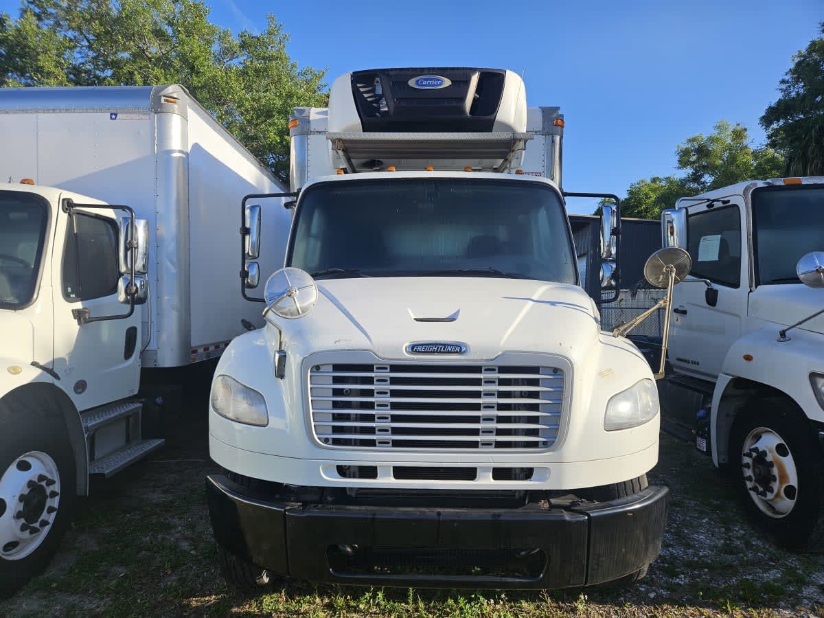 2019 Freightliner M2 106 in Orlando, FL — photo 2