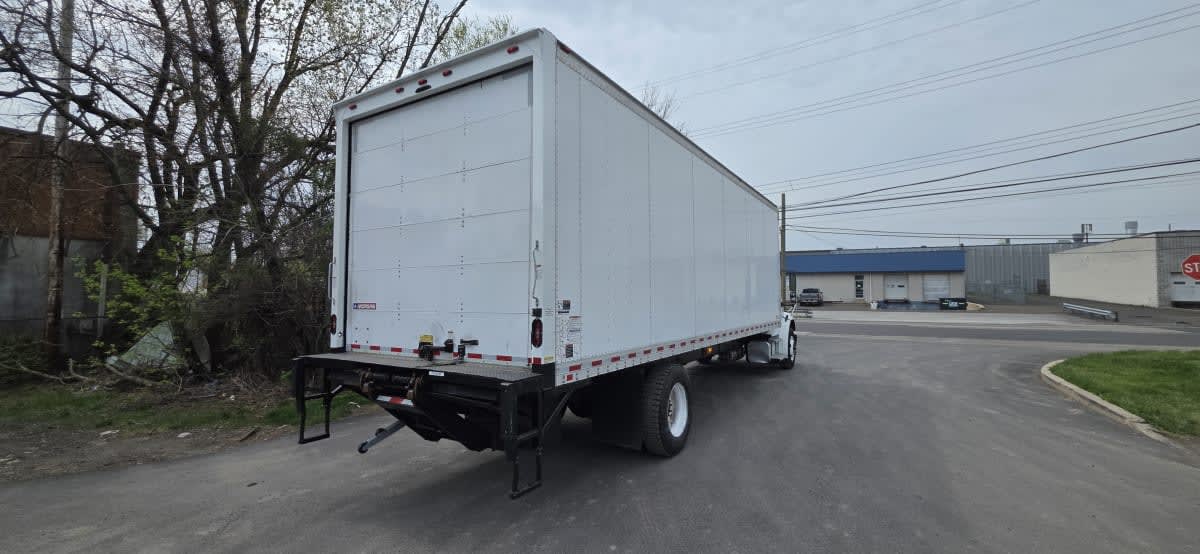 2019 Freightliner M2 106 in Bensalem, PA — photo 4