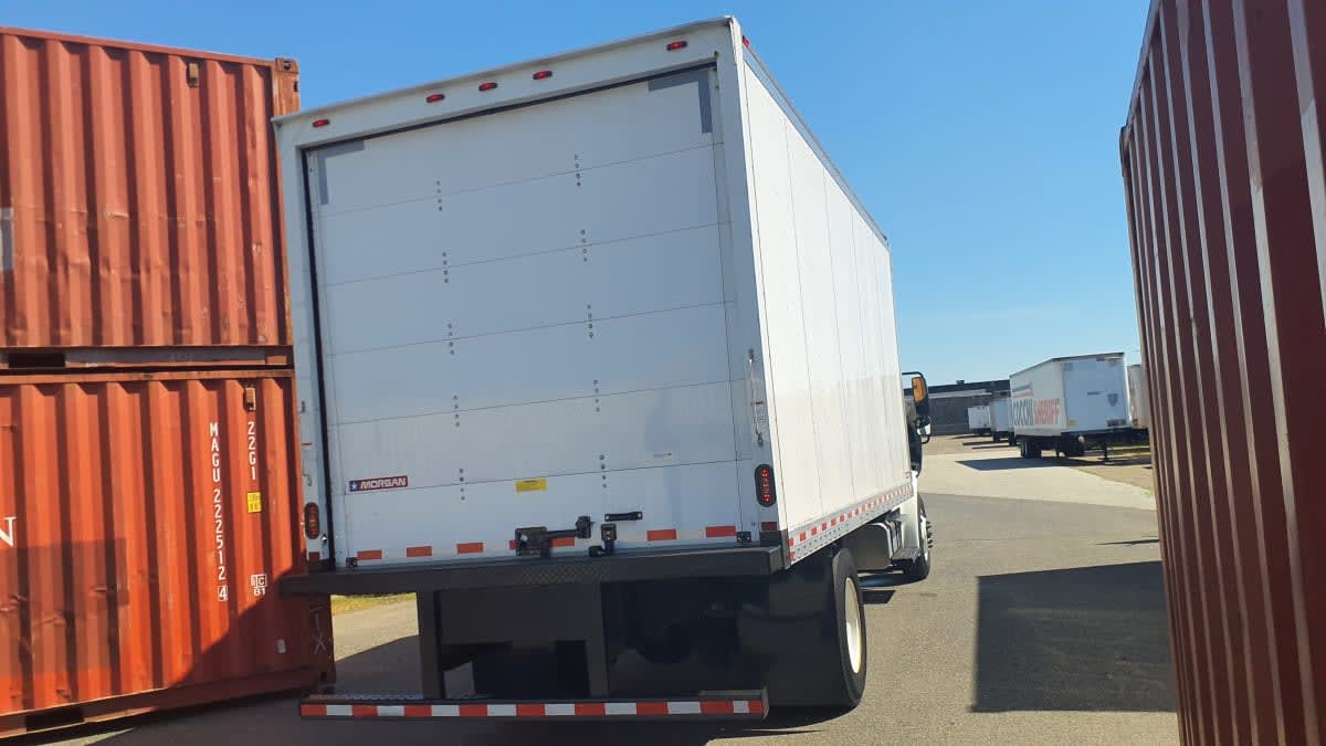 2019 Freightliner M2 106 in Springfield, MA — photo 4