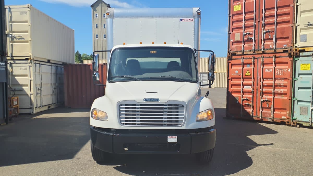 2019 Freightliner M2 106 in Springfield, MA — photo 2