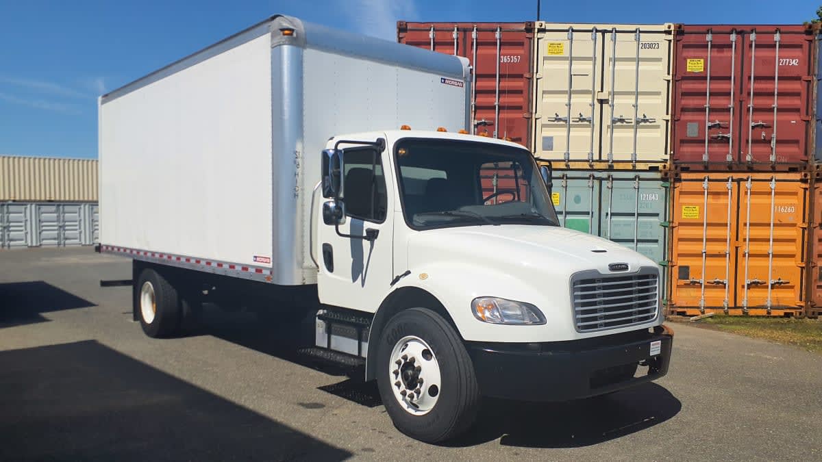 2019 Freightliner M2 106 in Springfield, MA — photo 3