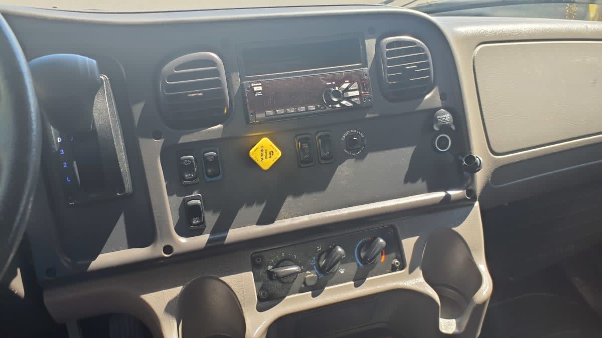 2019 Freightliner M2 106 in Springfield, MA — photo 7