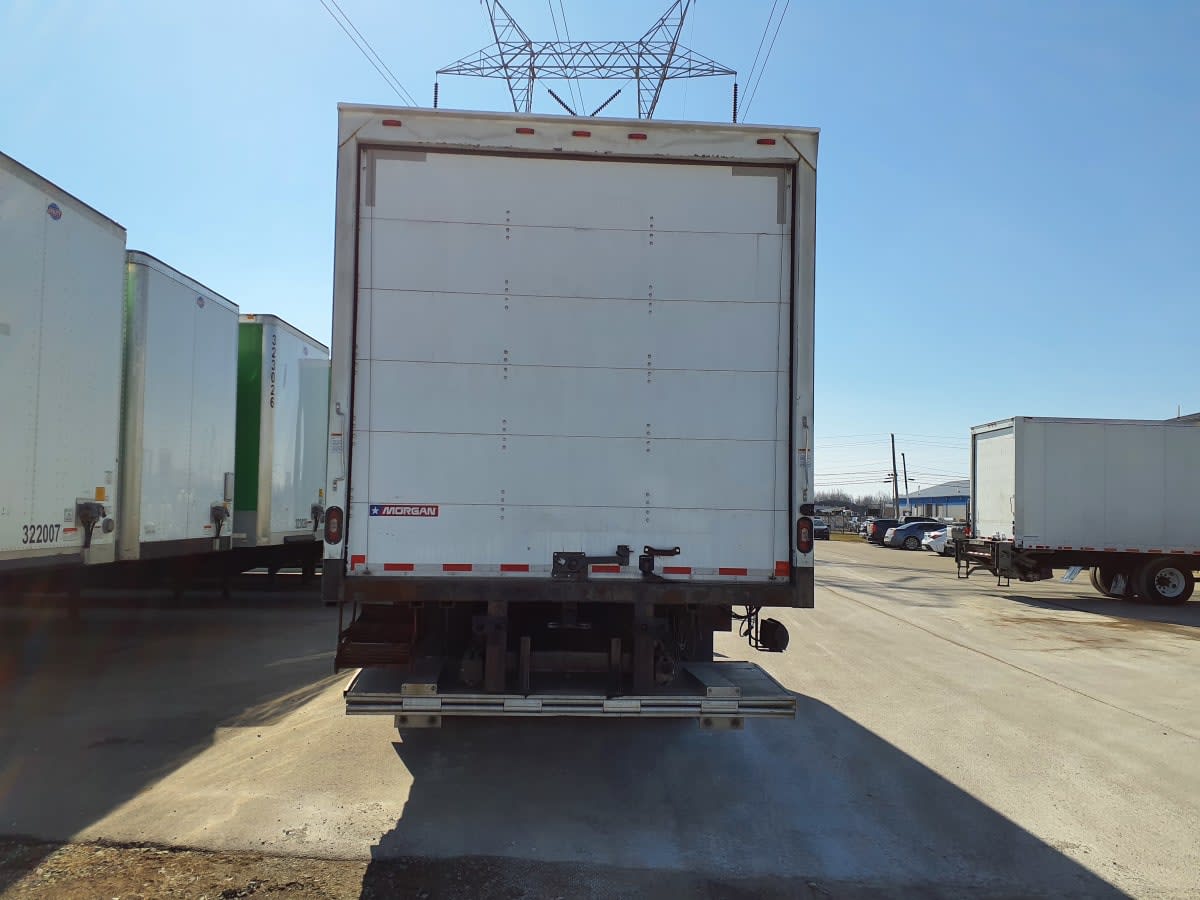 2019 Freightliner M2 106 in Indianapolis, IN — photo 5
