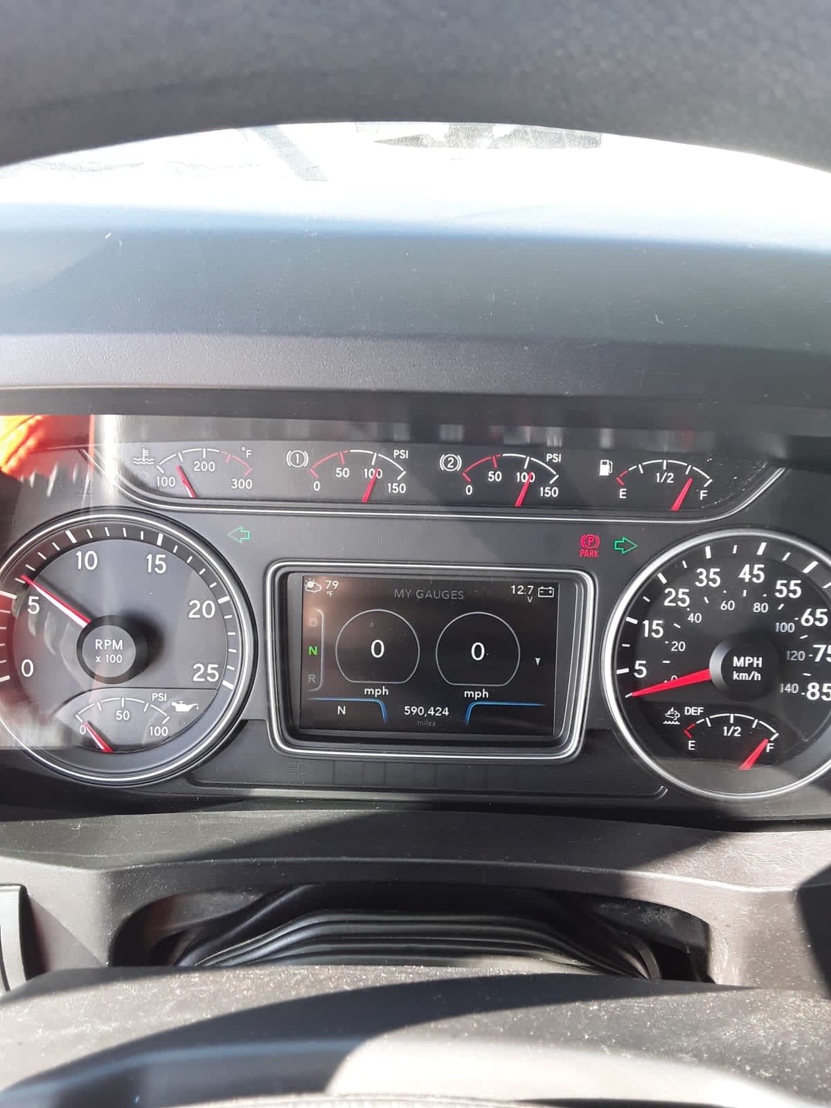 2019 International LT in Bolingbrook, IL — photo 10