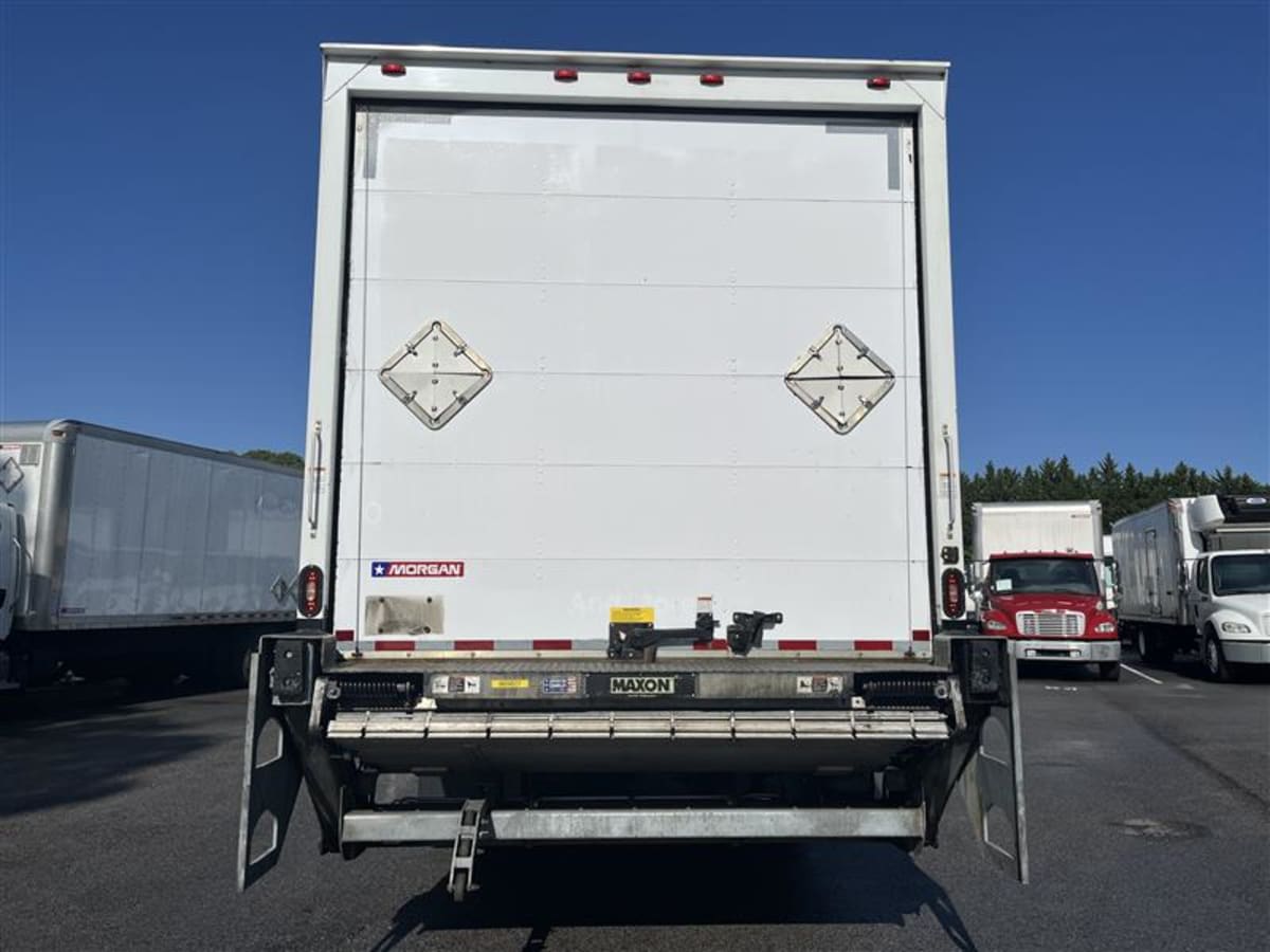 2019 Freightliner M2 106 in Beltsville, MD — photo 5