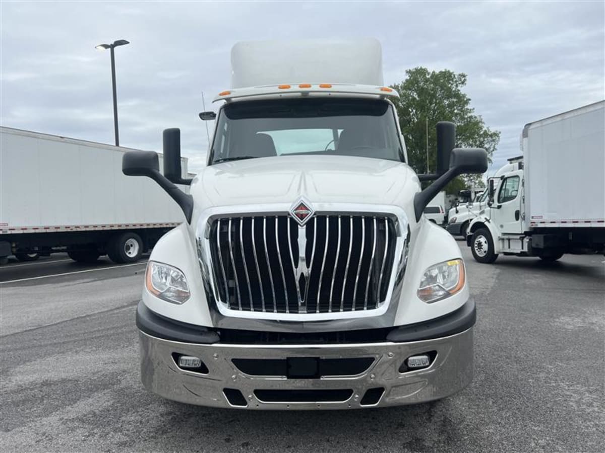 2019 International LT in Beltsville, MD — photo 2