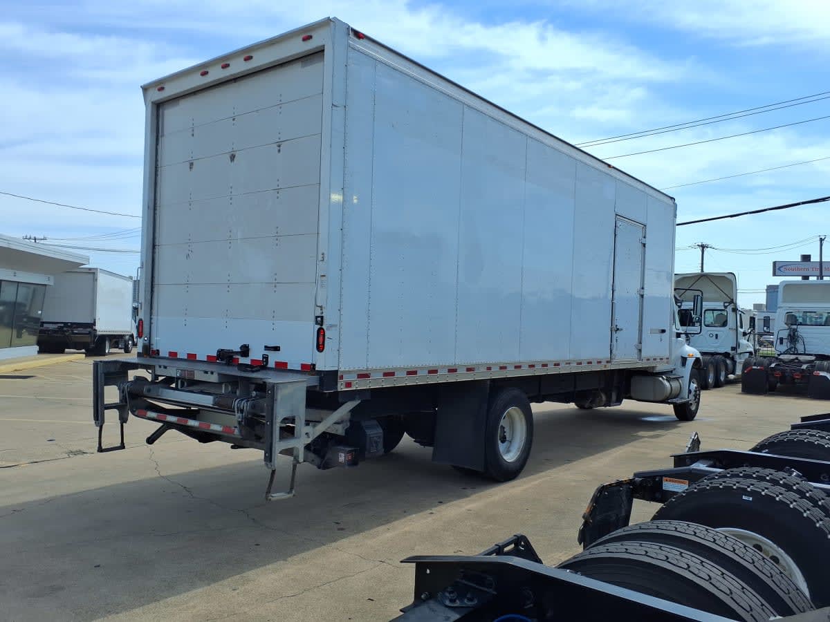 2019 International 4300 in Dallas, TX — photo 4