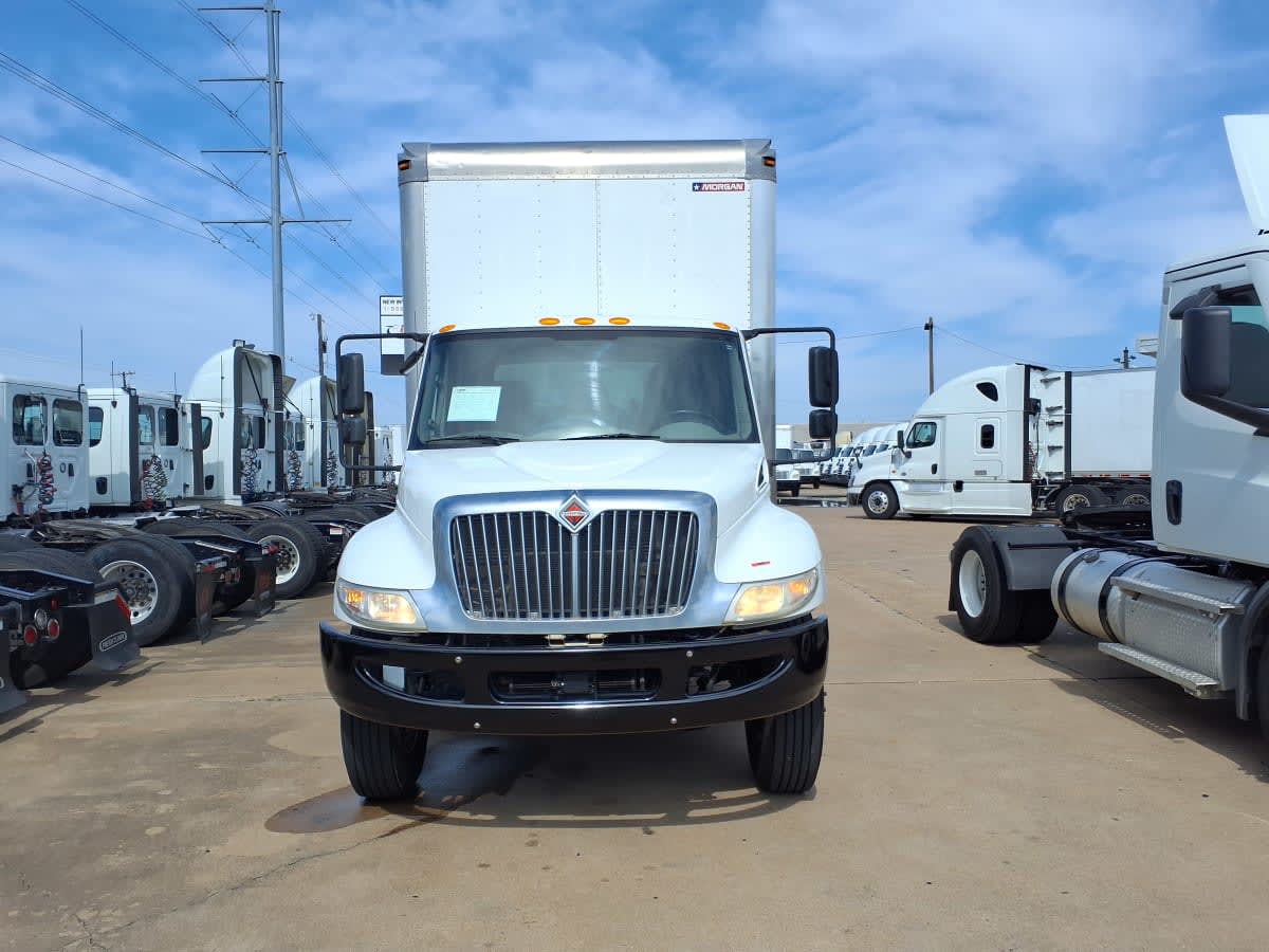 2019 International 4300 in Dallas, TX — photo 2