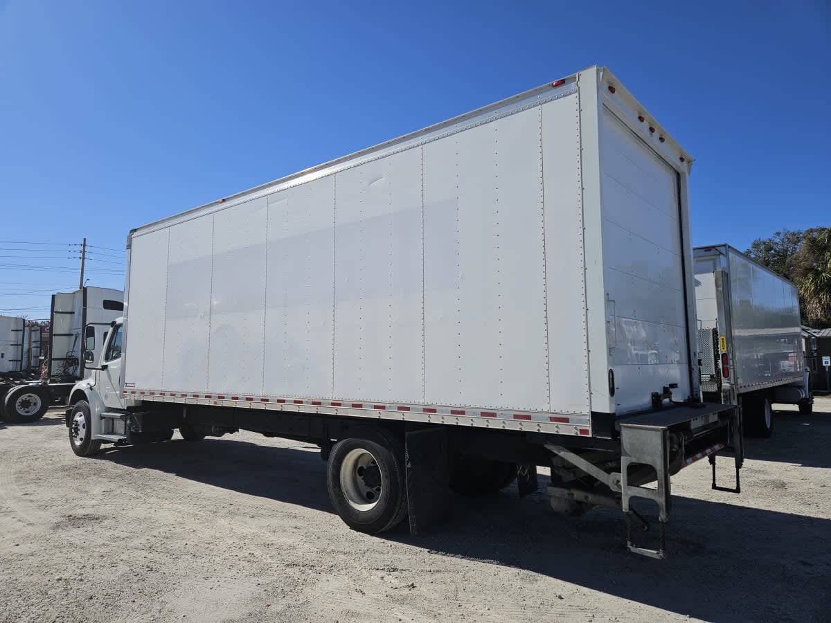 2019 Freightliner M2 106 in Orlando, FL — photo 6