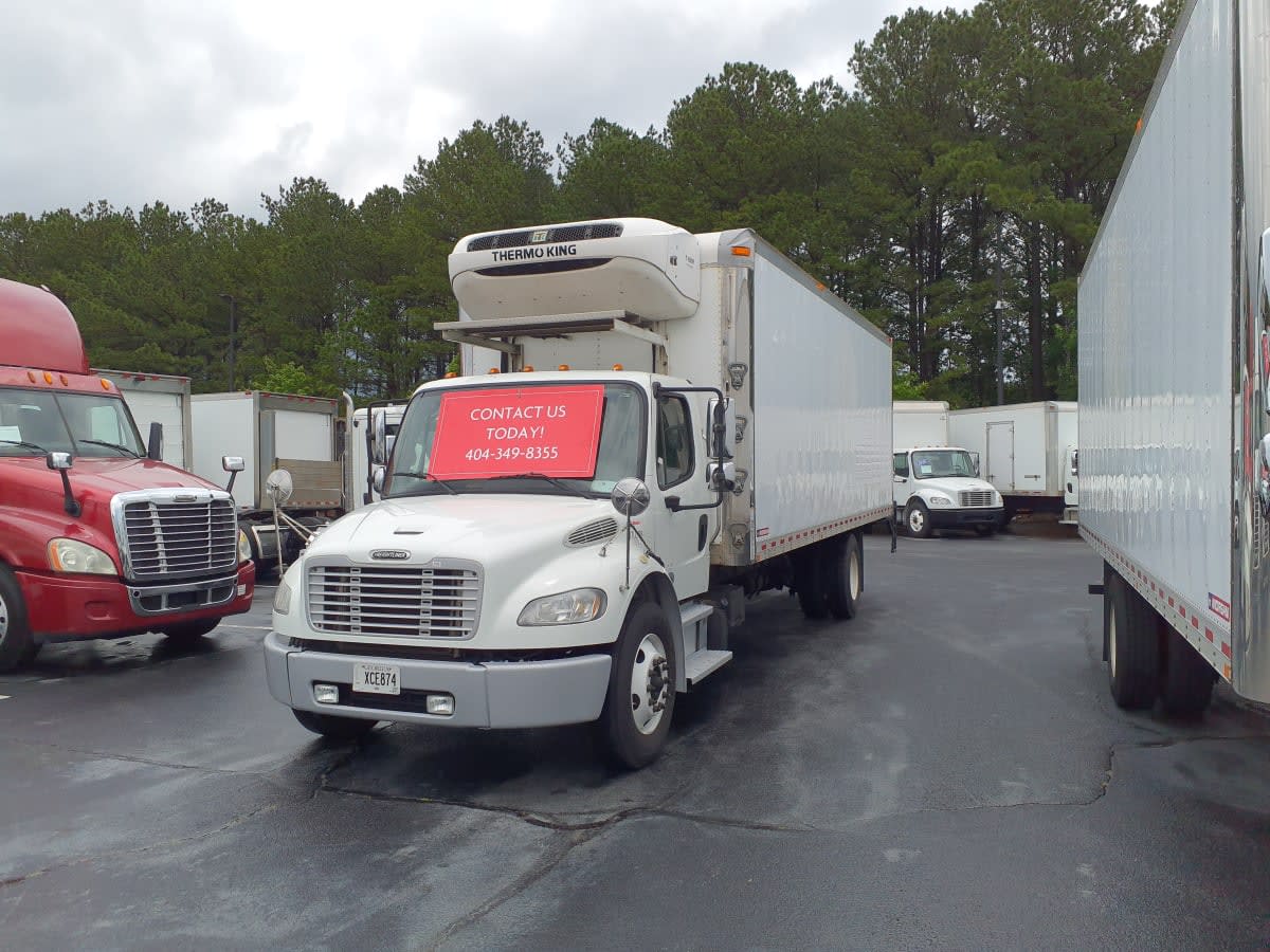 2019 Freightliner M2 106 in Atlanta, GA — photo 3