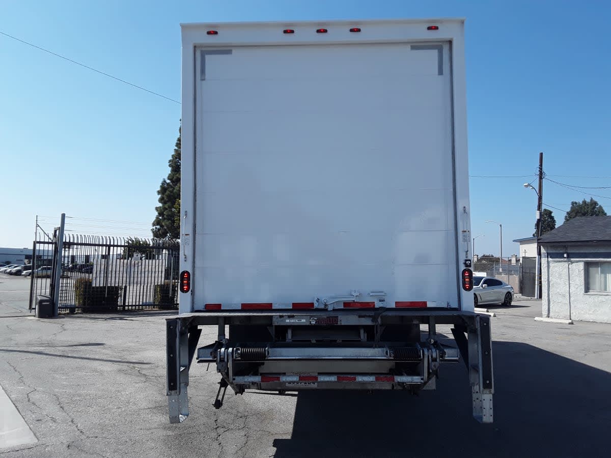 2019 Freightliner M2 106 in Montebello, CA — photo 5