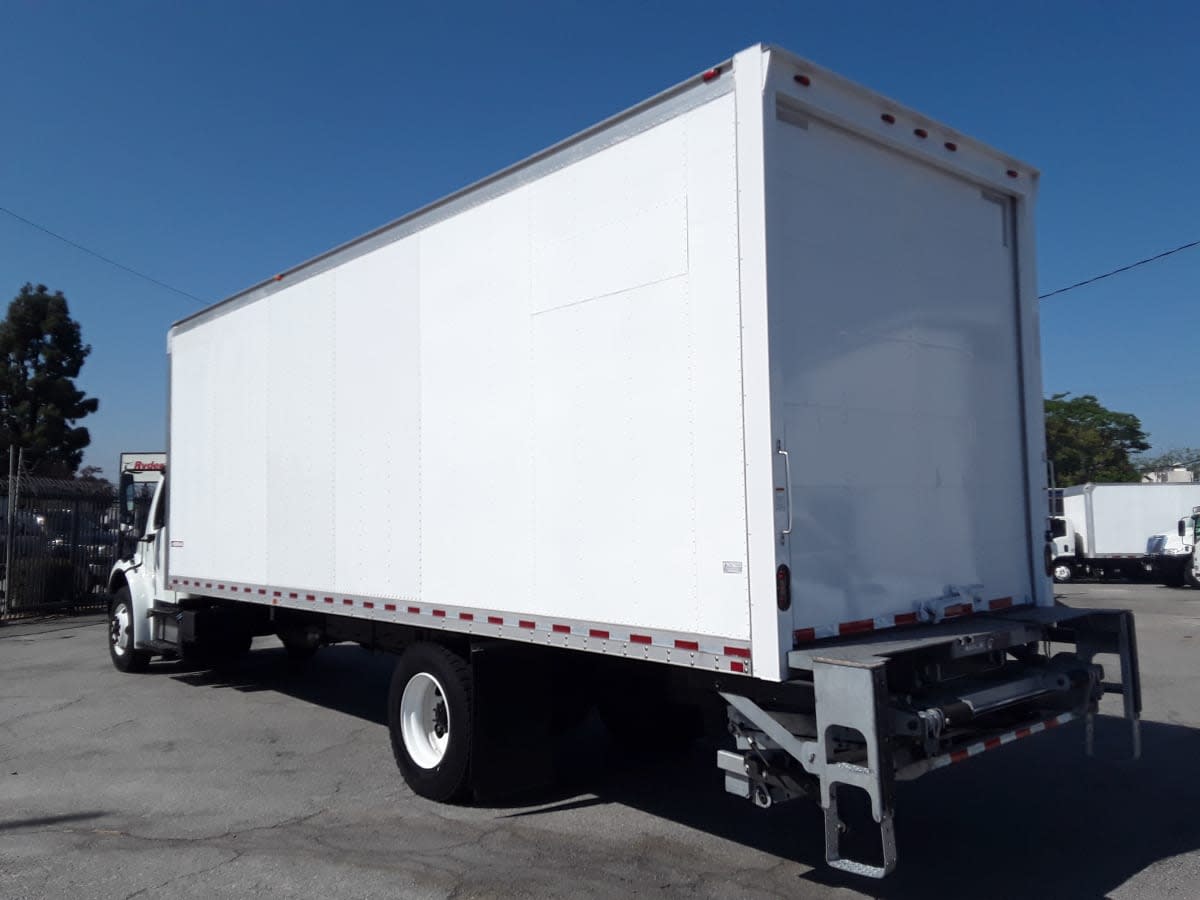 2019 Freightliner M2 106 in Montebello, CA — photo 6
