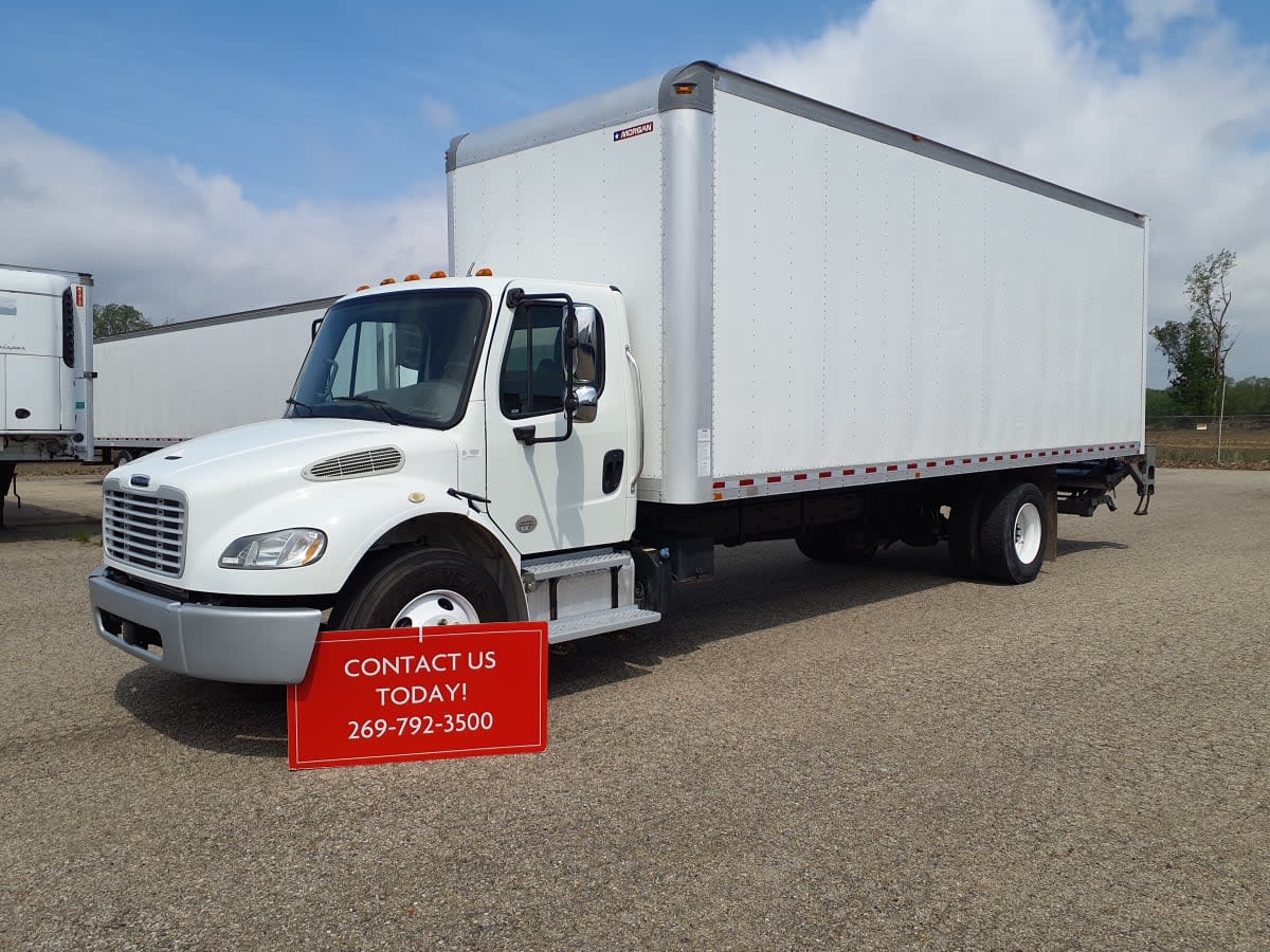 2019 Freightliner M2 106