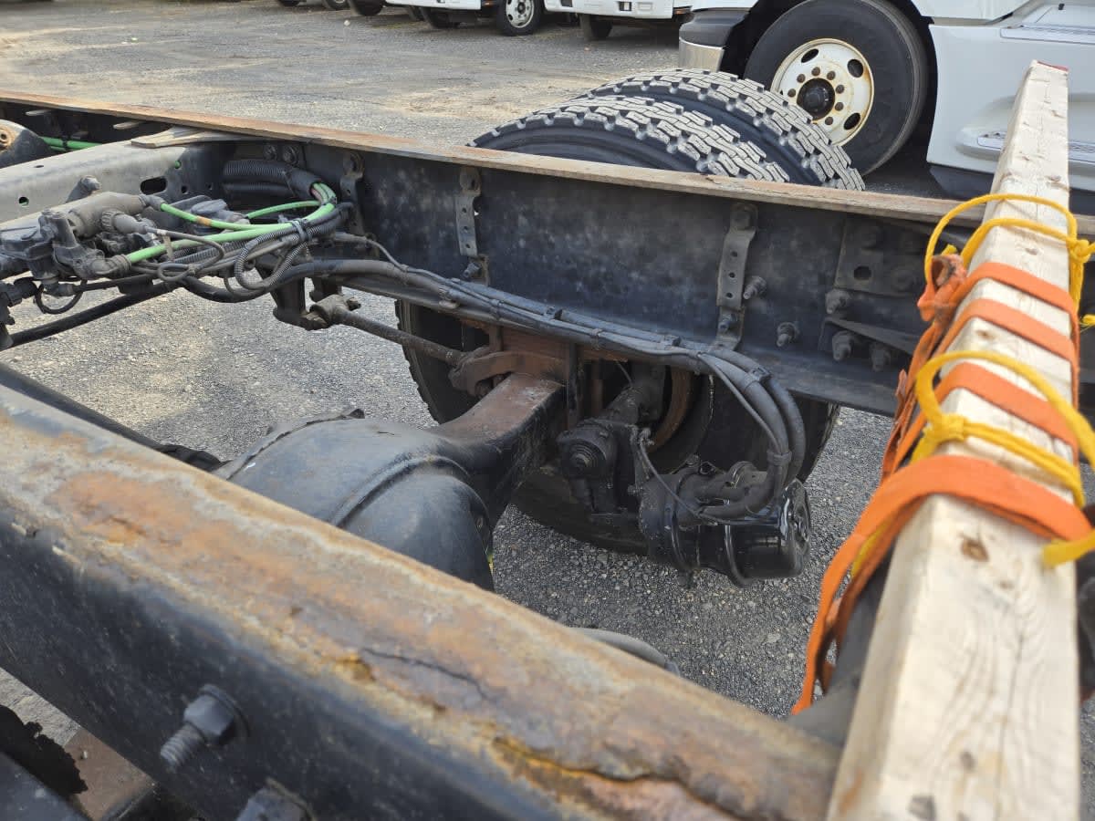 2019 Freightliner M2 106 in Bensalem, PA — photo 9