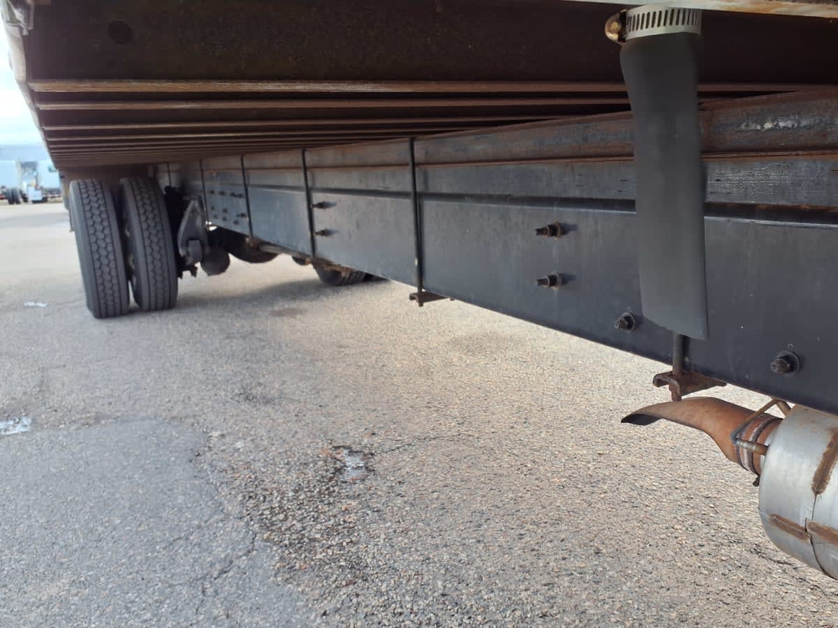 2019 Freightliner M2 106 in Minneapolis, MN — photo 17