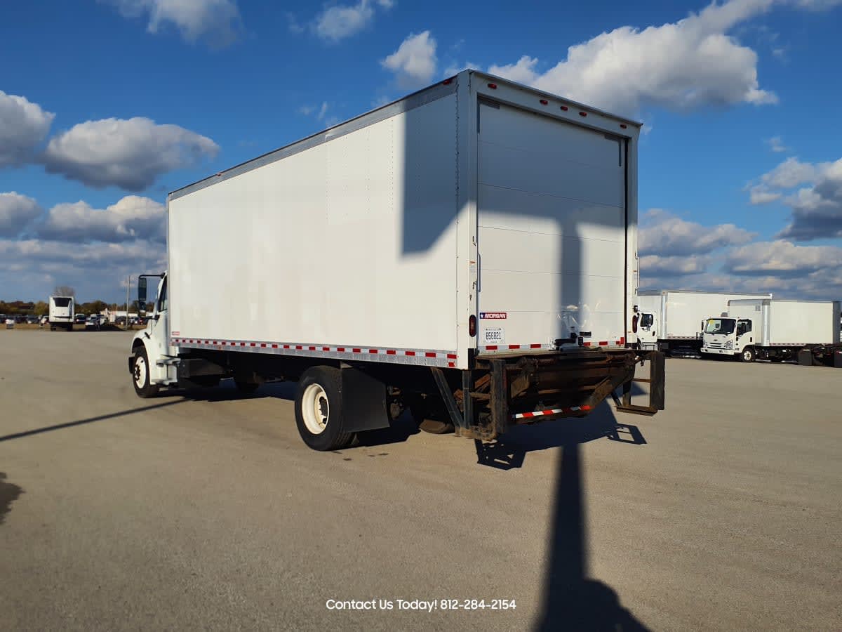 2019 Freightliner M2 106 in Clarksville, IN — photo 4
