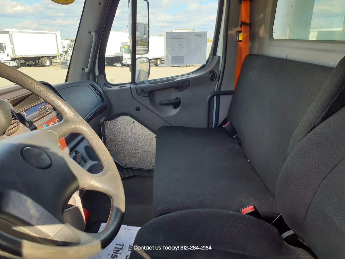2019 Freightliner M2 106 in Clarksville, IN — photo 7