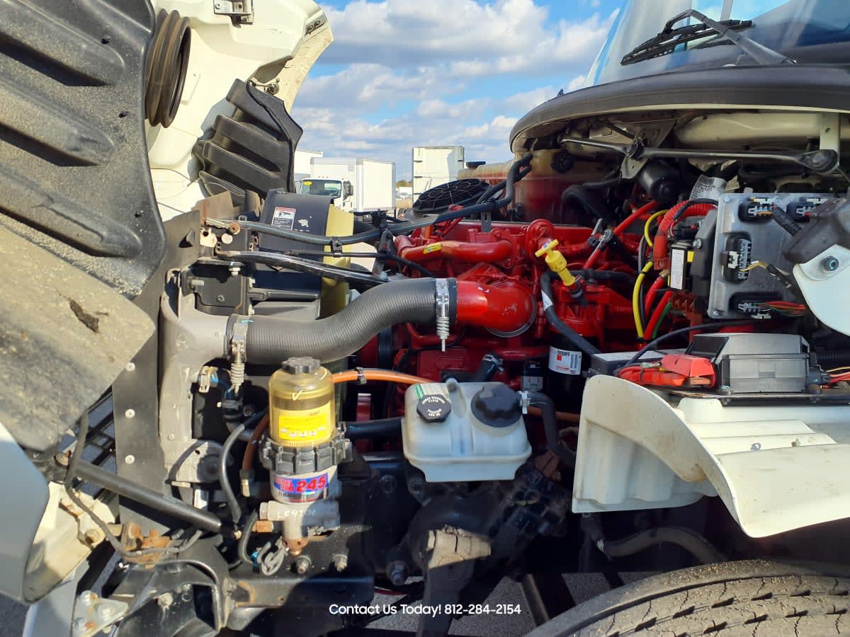2019 Freightliner M2 106 in Clarksville, IN — photo 9