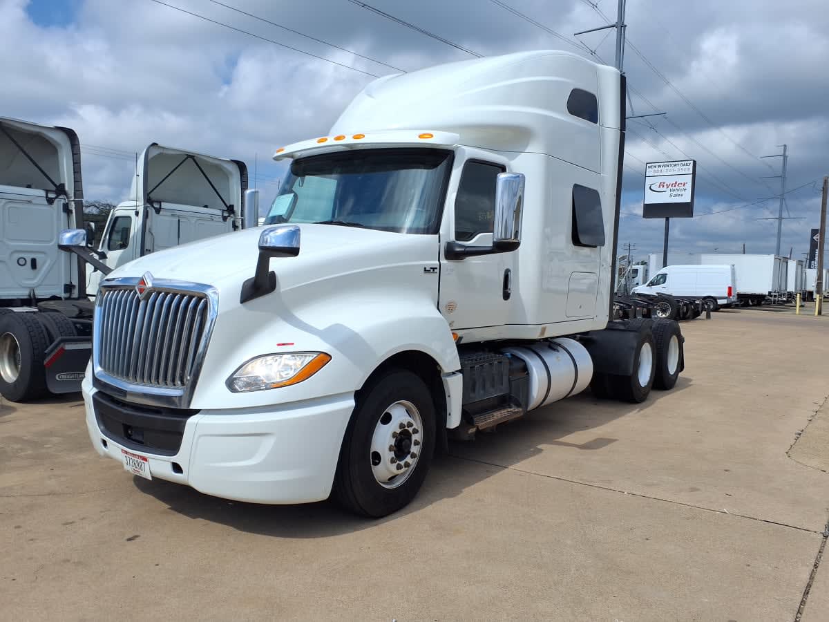 2019 International LT