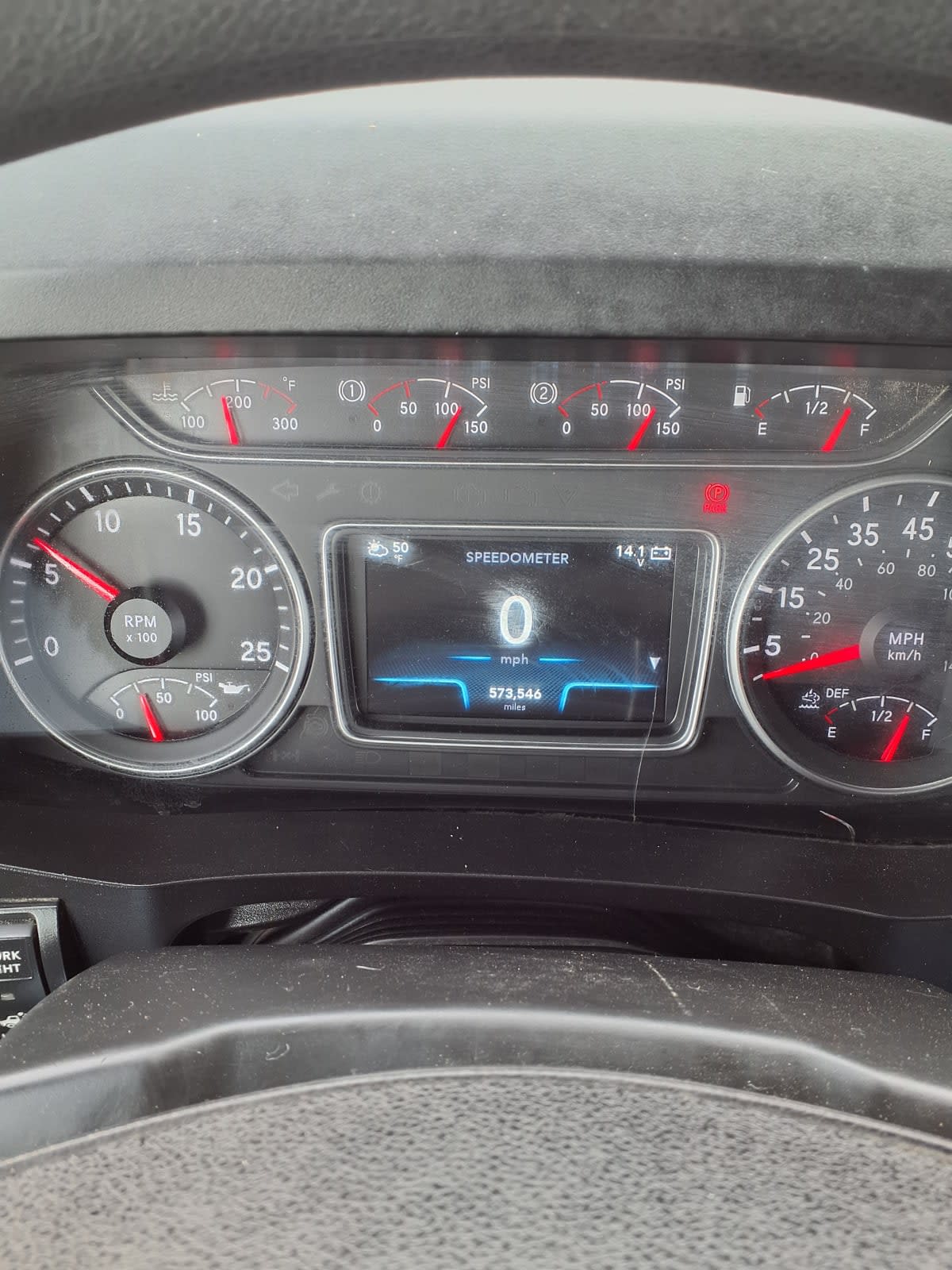 2019 International LT in Cleveland, OH — photo 10