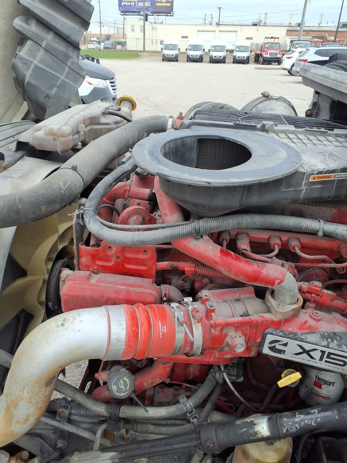 2019 International LT in Cleveland, OH — photo 9