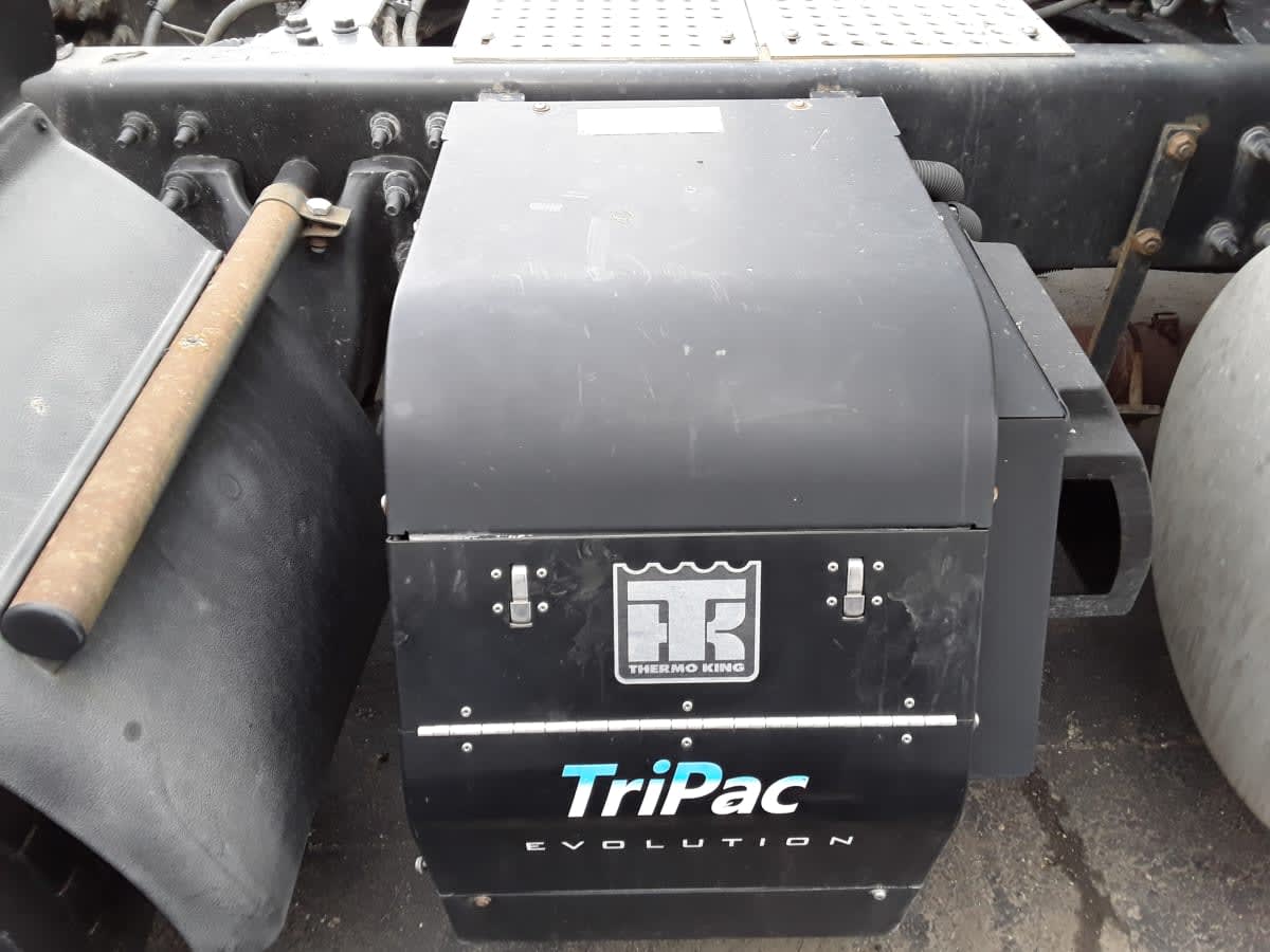 2019 International LT in Hilliard, OH — photo 18