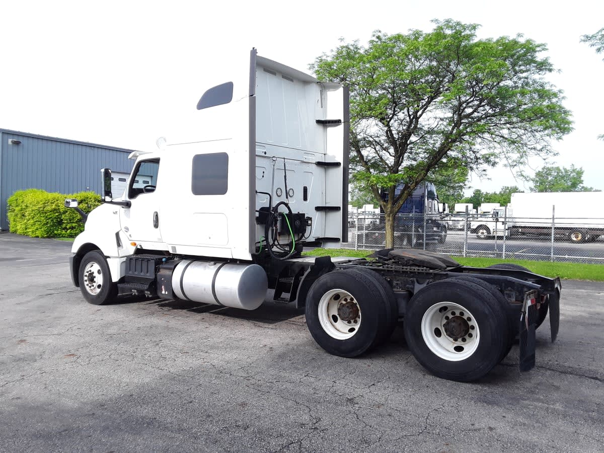 2019 International LT in Hilliard, OH — photo 6
