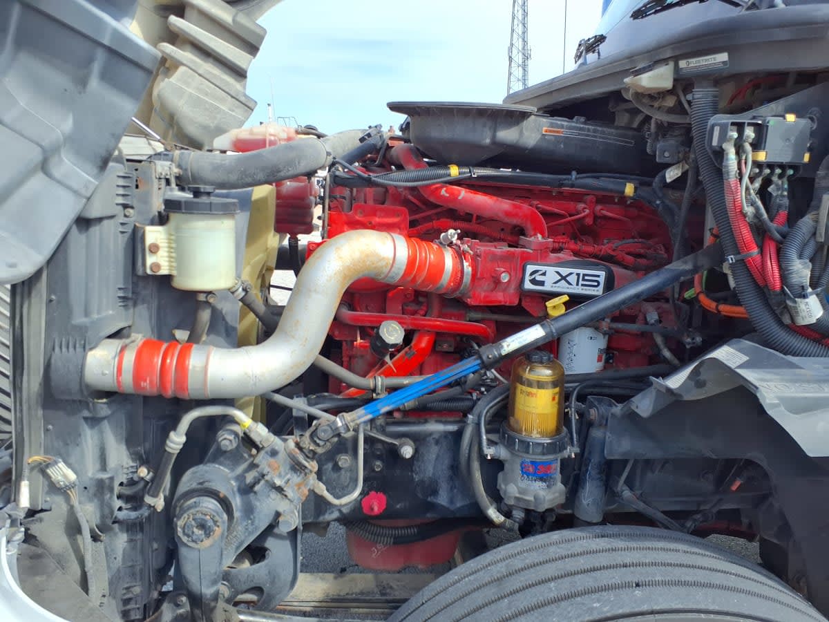 2019 International LT in Fort Worth, TX — photo 9