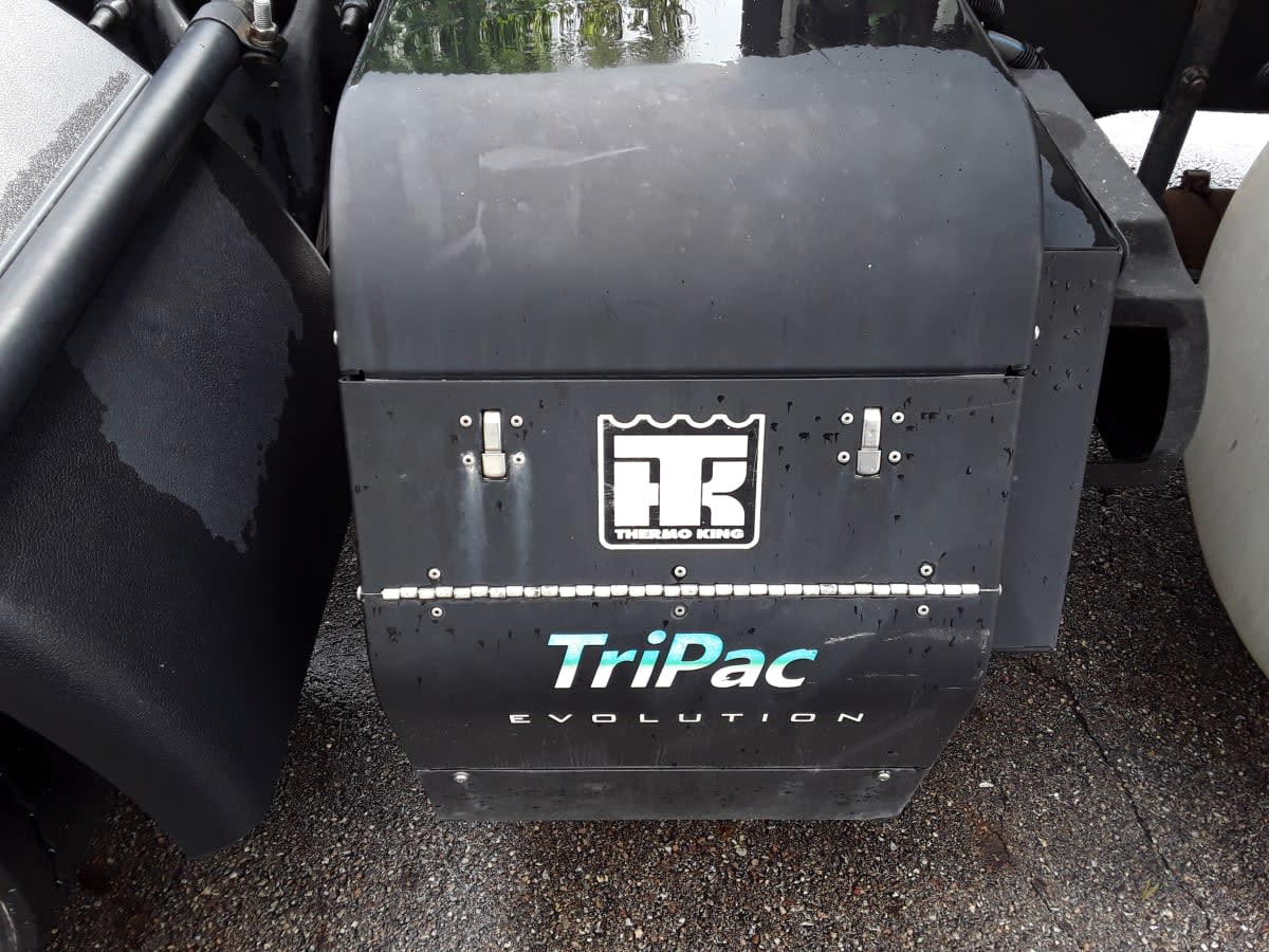 2019 International LT in Hilliard, OH — photo 10