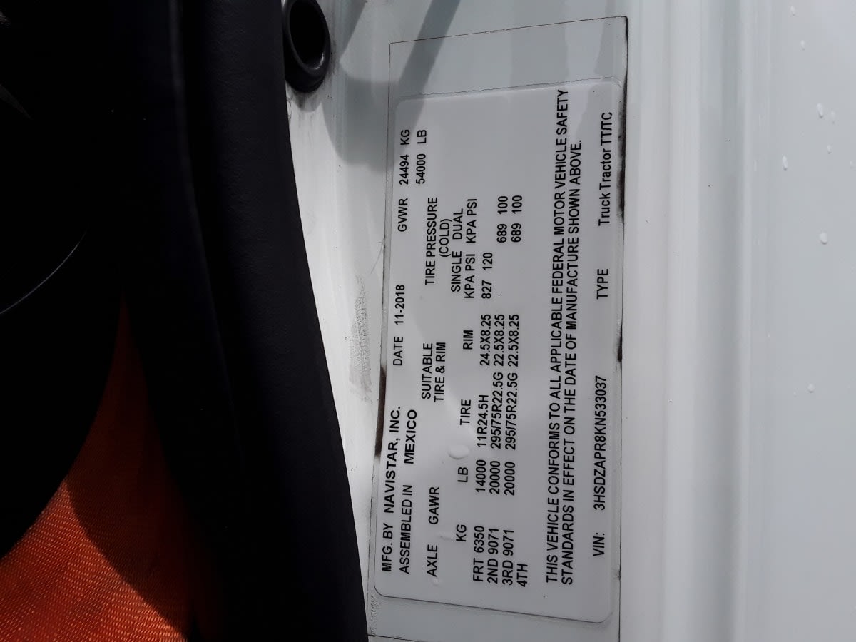 2019 International LT in Hilliard, OH — photo 12