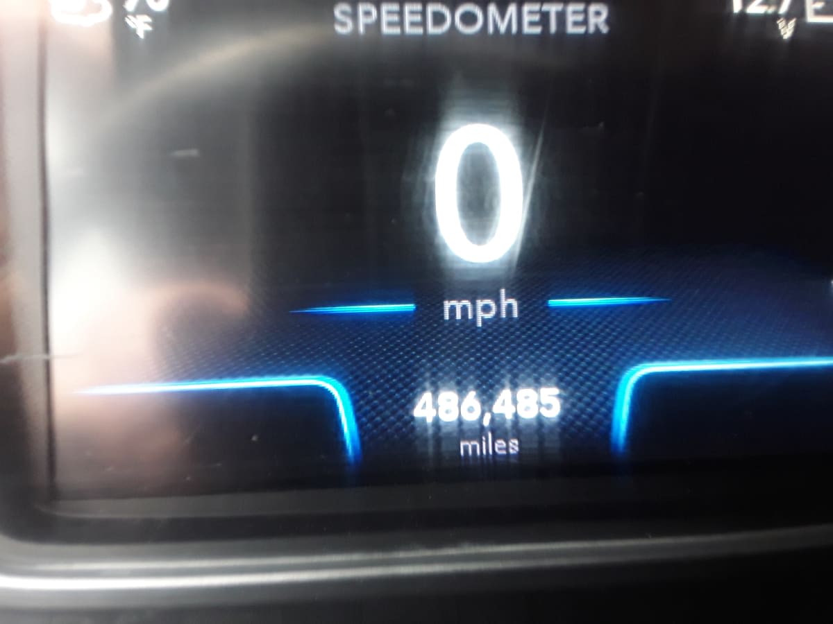 2019 International LT in Hilliard, OH — photo 14