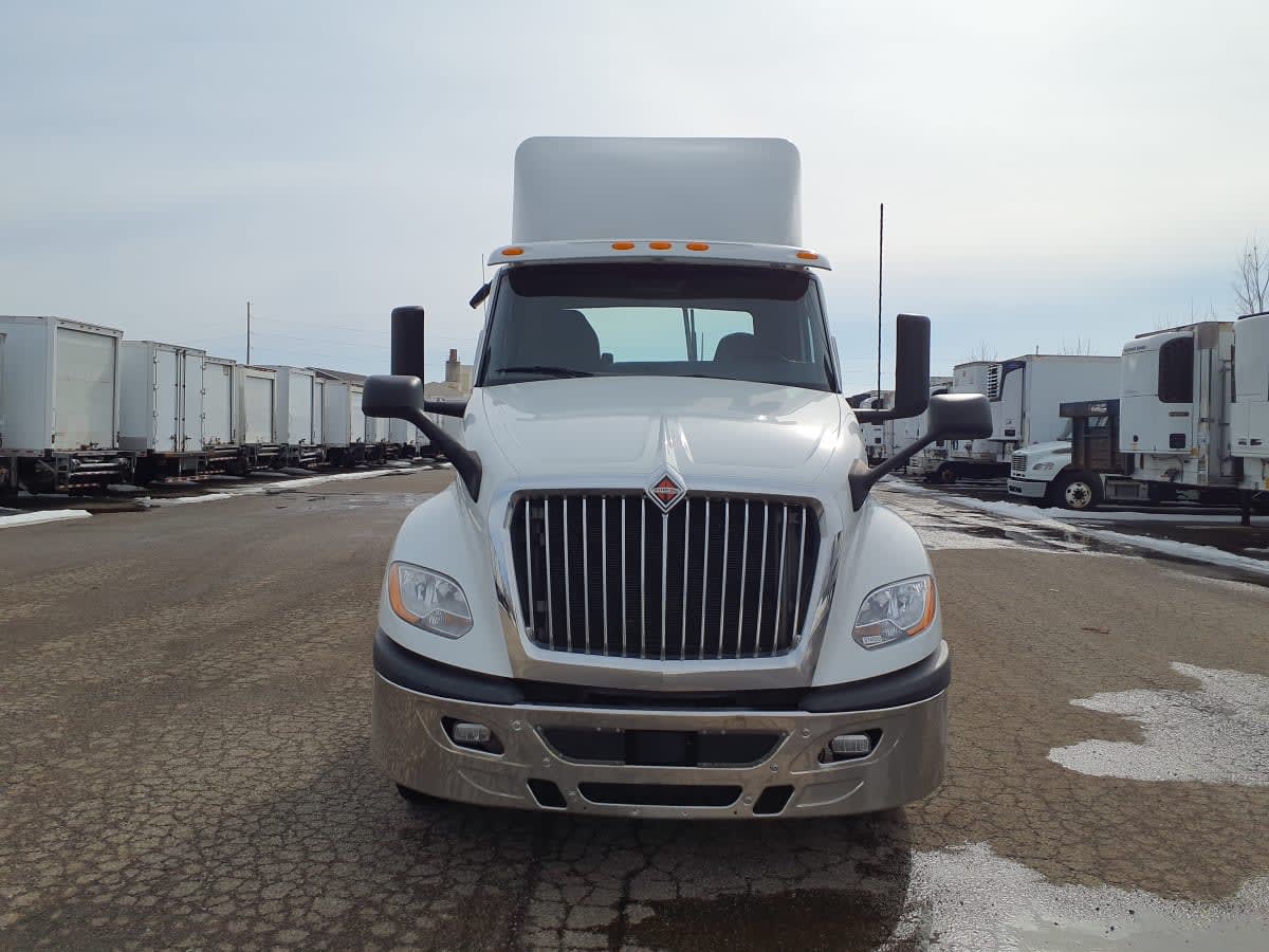 2019 International LT in Wayland, MI — photo 2