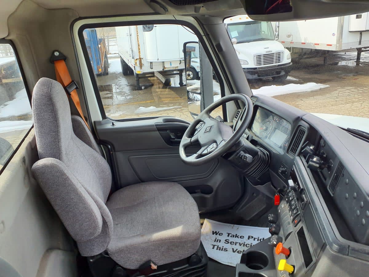 2019 International LT in Wayland, MI — photo 7