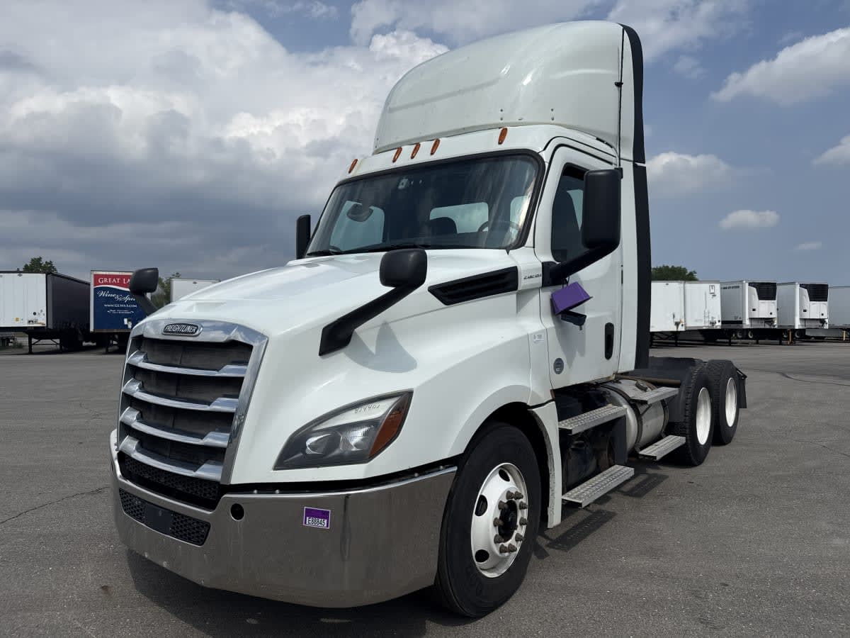 2020 Freightliner Cascadia
