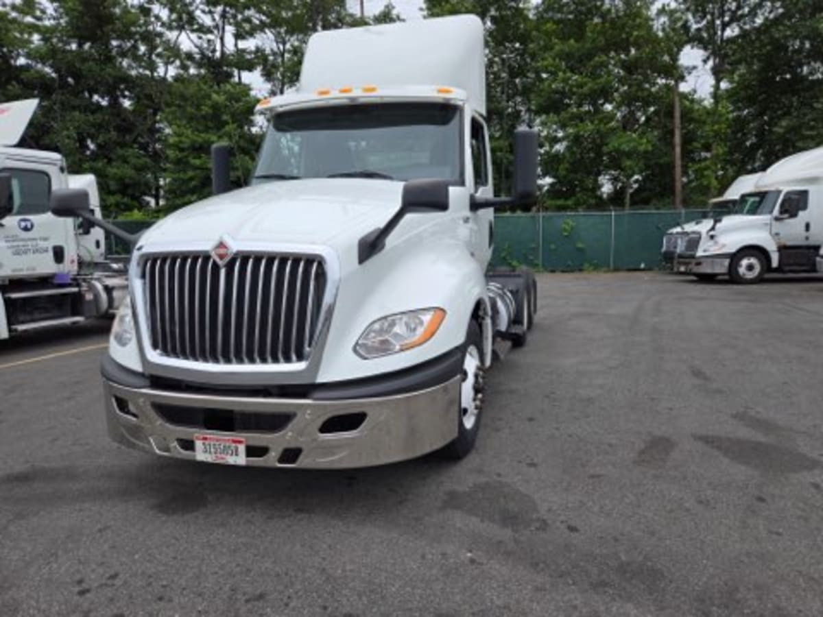 2019 International LT