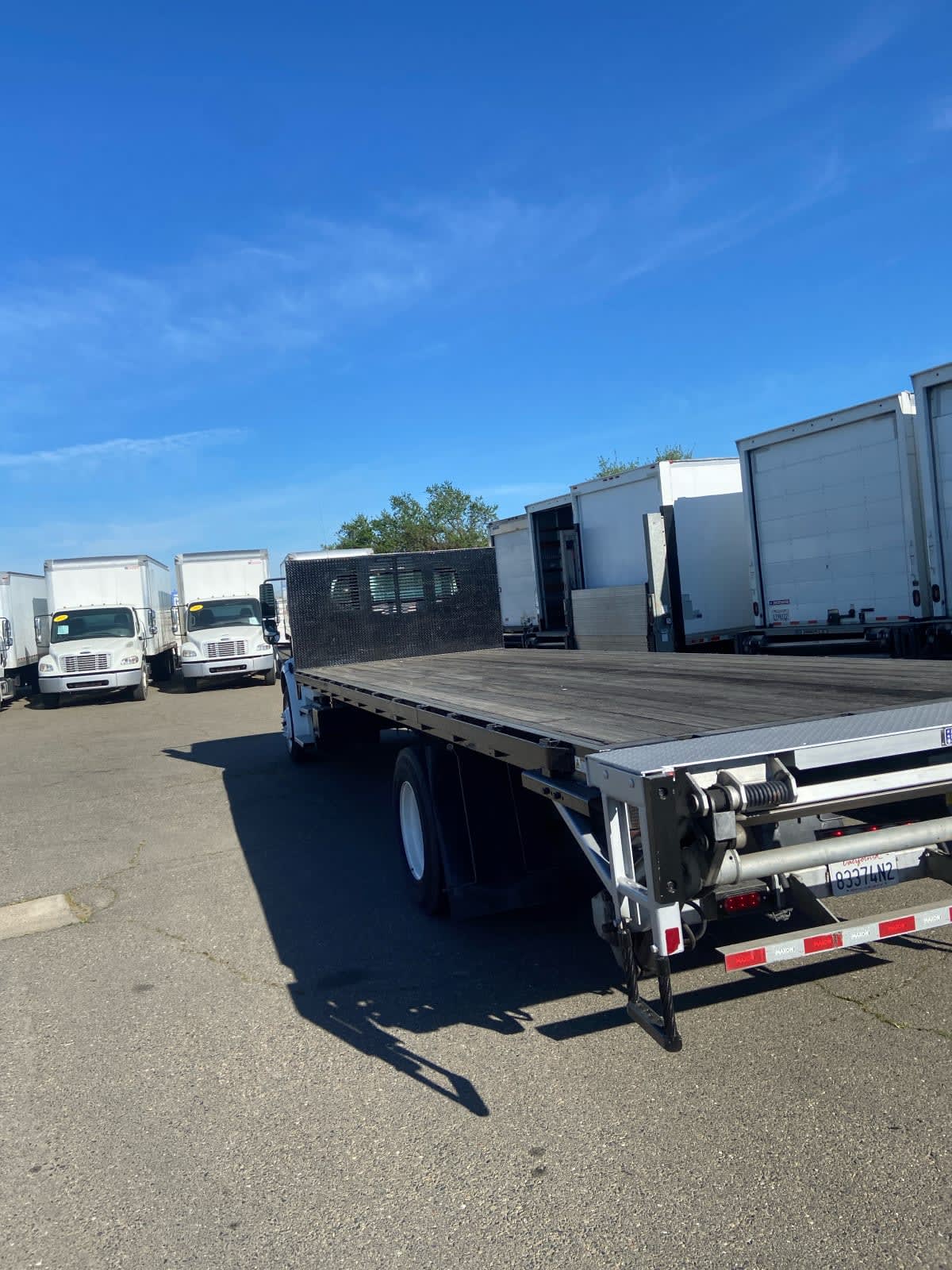 2019 Freightliner M2 106 in West Sacramento, CA — photo 6