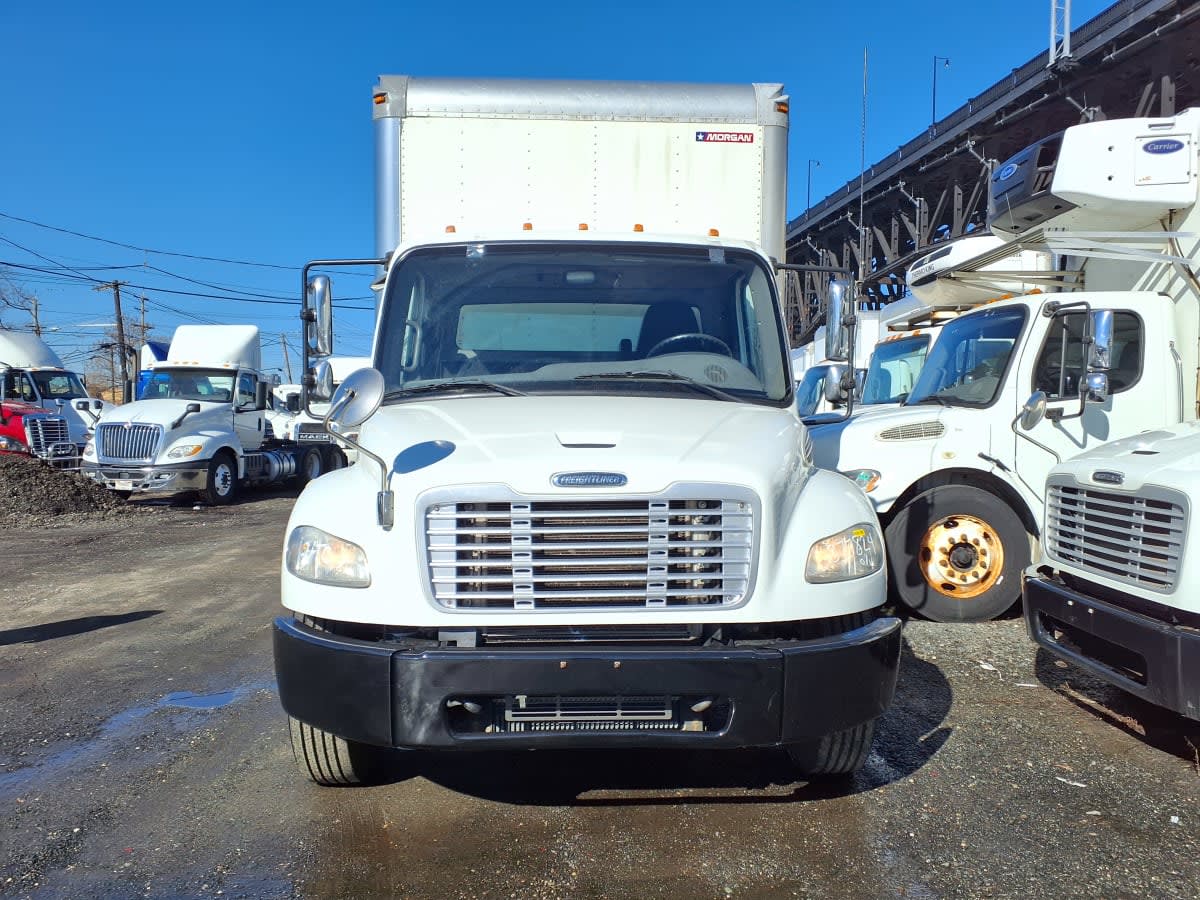 2019 Freightliner M2 106 in Newark, NJ — photo 2