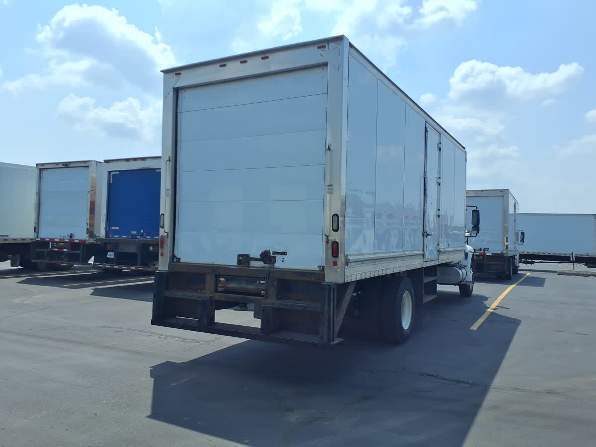 2019 International 4300 in Taylor, MI — photo 6