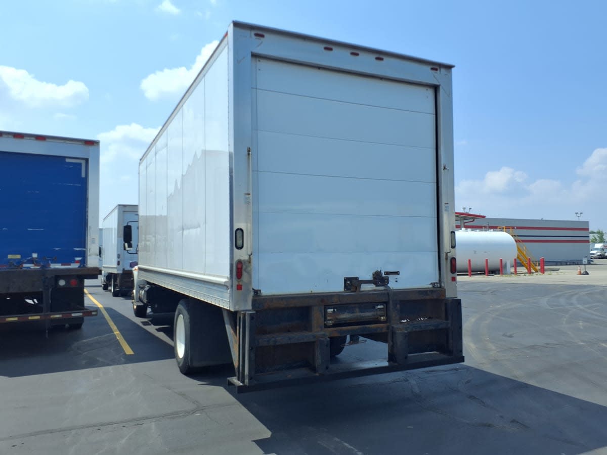 2019 International 4300 in Taylor, MI — photo 4
