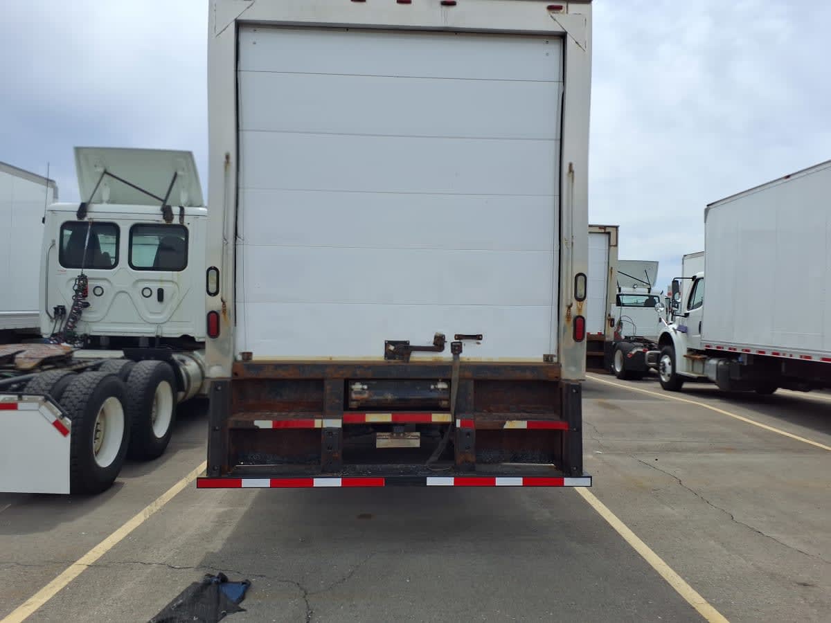 2019 International 4300 in Taylor, MI — photo 5