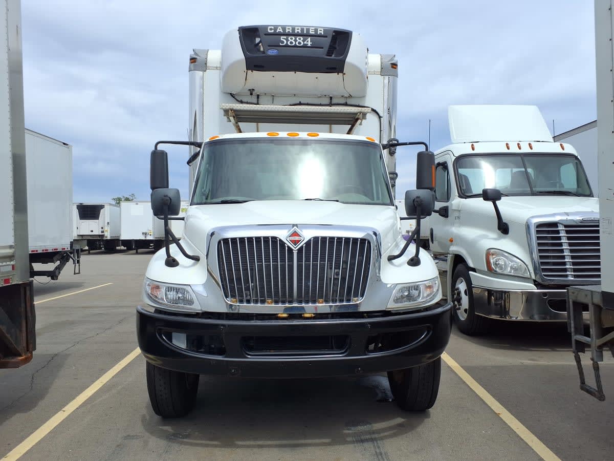 2019 International 4300 in Taylor, MI — photo 2