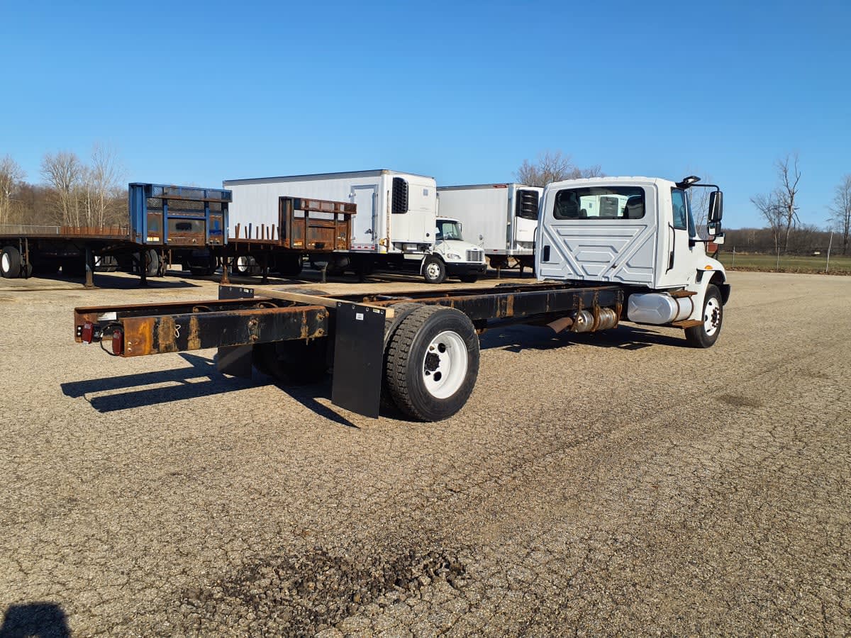2019 International 4300 in Wayland, MI — photo 4