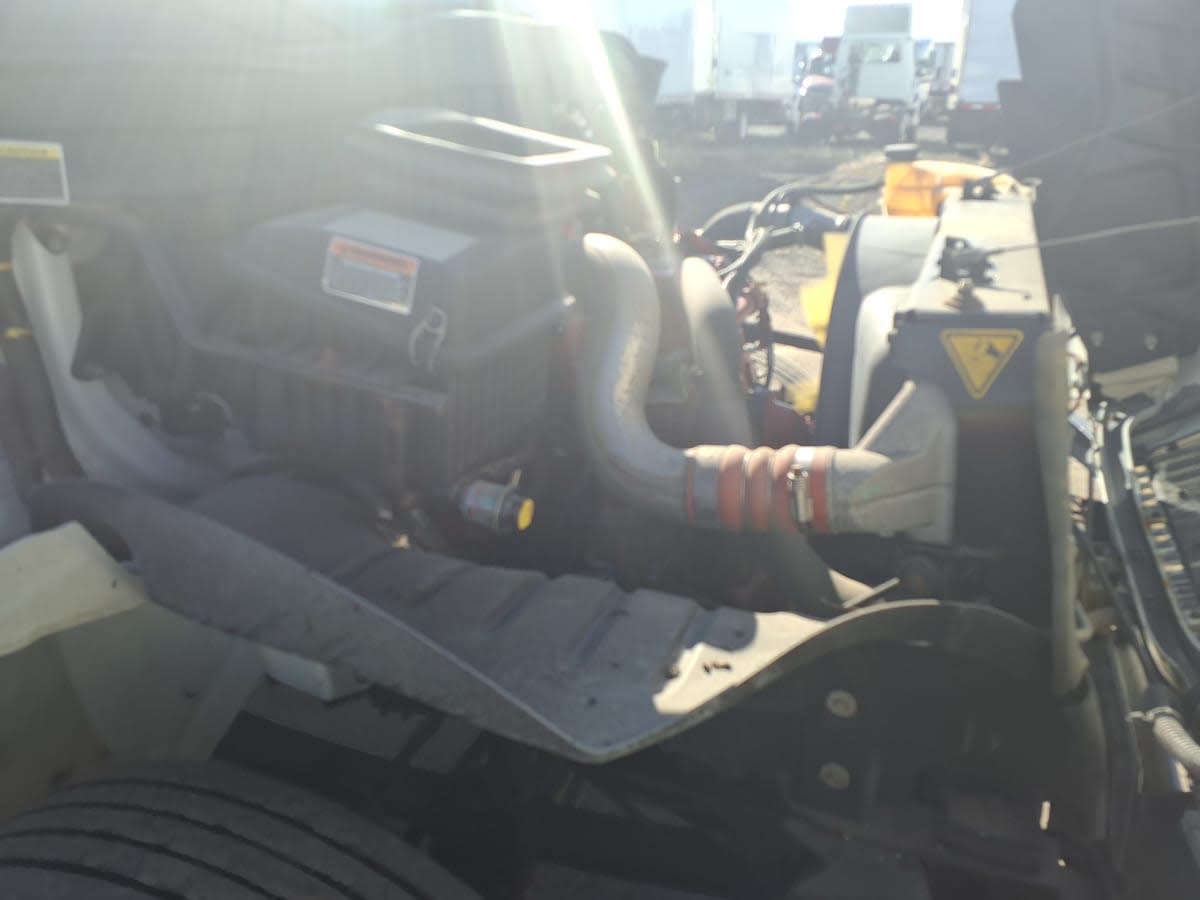2019 International 4300 in Taylor, MI — photo 17