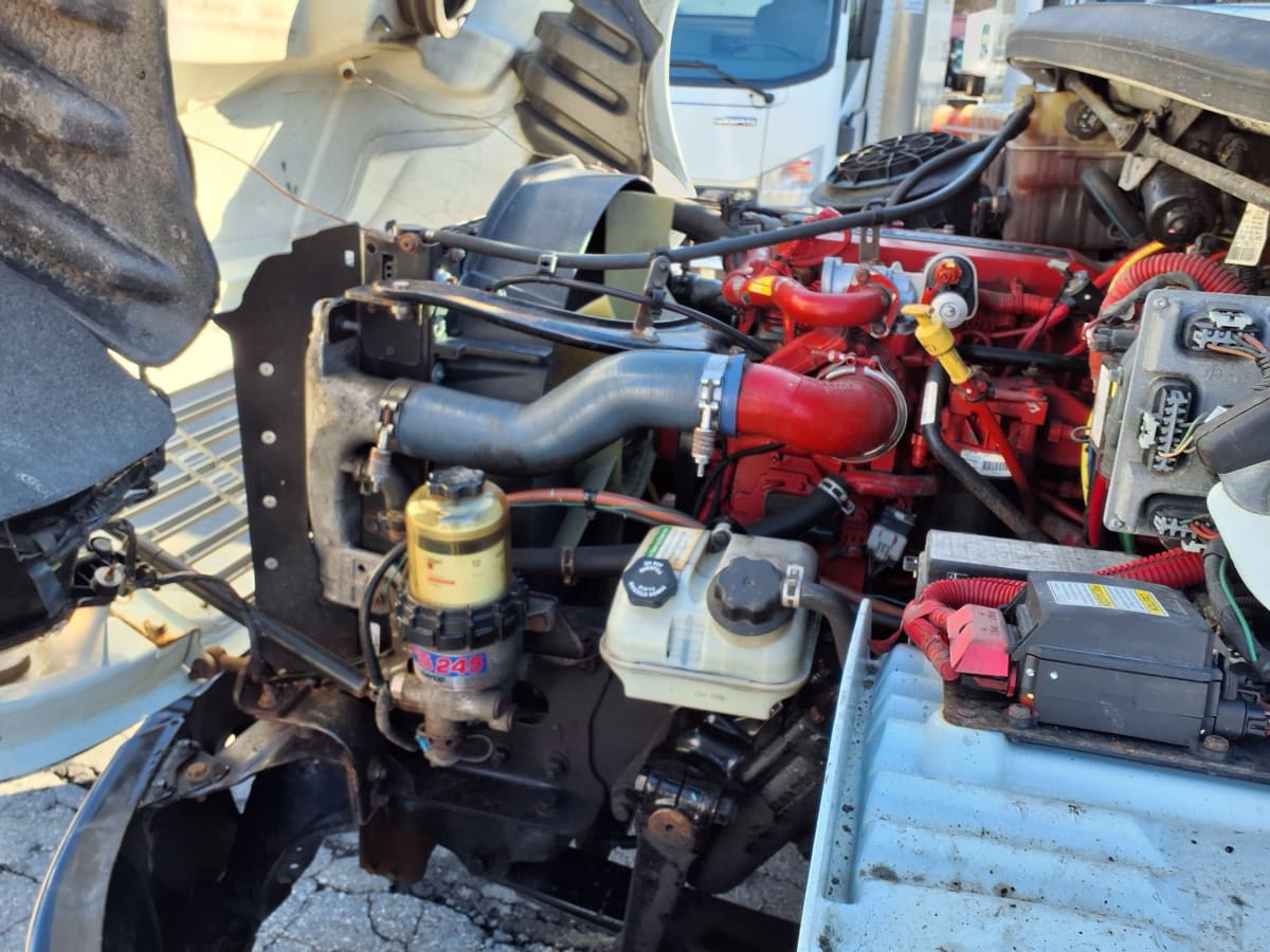 2019 Freightliner M2 106 in Salisbury, MA — photo 8